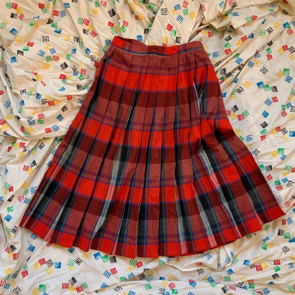 Tailor made Red Plaid Pleated mid-length skirt